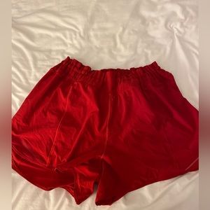 Lululemon track that shorts